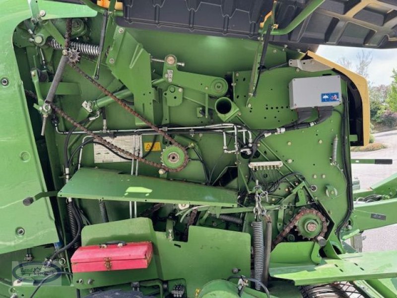 Rundballenpresse tipa Krone Comprima   V 150 XC, Gebrauchtmaschine u Münzkirchen (Slika 12)