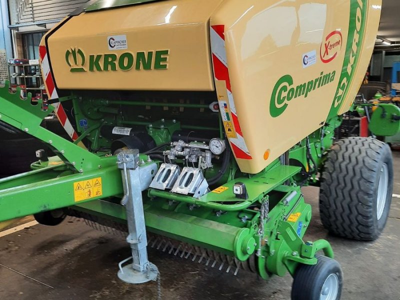 Rundballenpresse tip Krone Comprima   V 150 XC, Gebrauchtmaschine in Berndorf (Poză 1)