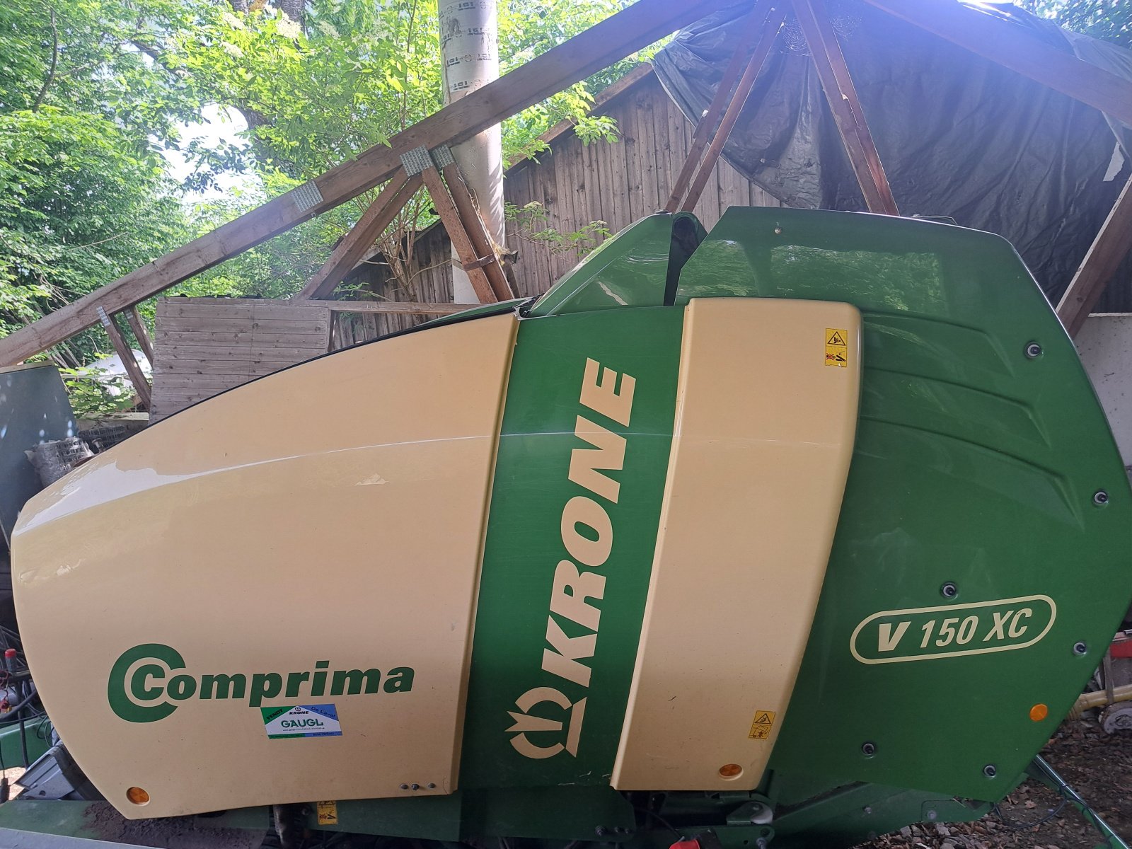 Rundballenpresse tip Krone Comprima V 150 XC, Gebrauchtmaschine in Paldau (Poză 3)