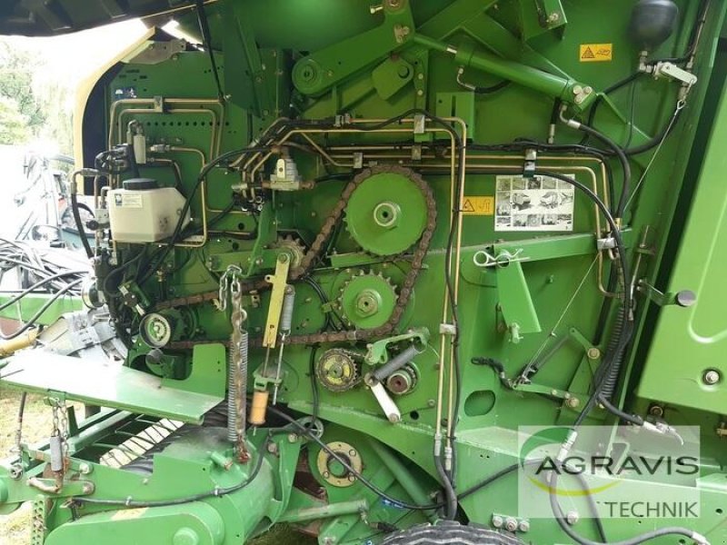 Rundballenpresse of the type Krone COMPRIMA V 180 XC, Gebrauchtmaschine in Walsrode (Picture 8)