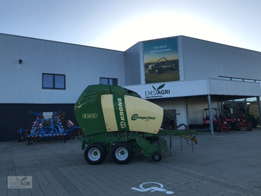 Rundballenpresse van het type Krone Comprima V 180 XC, Gebrauchtmaschine in Vöhringen (Foto 7)