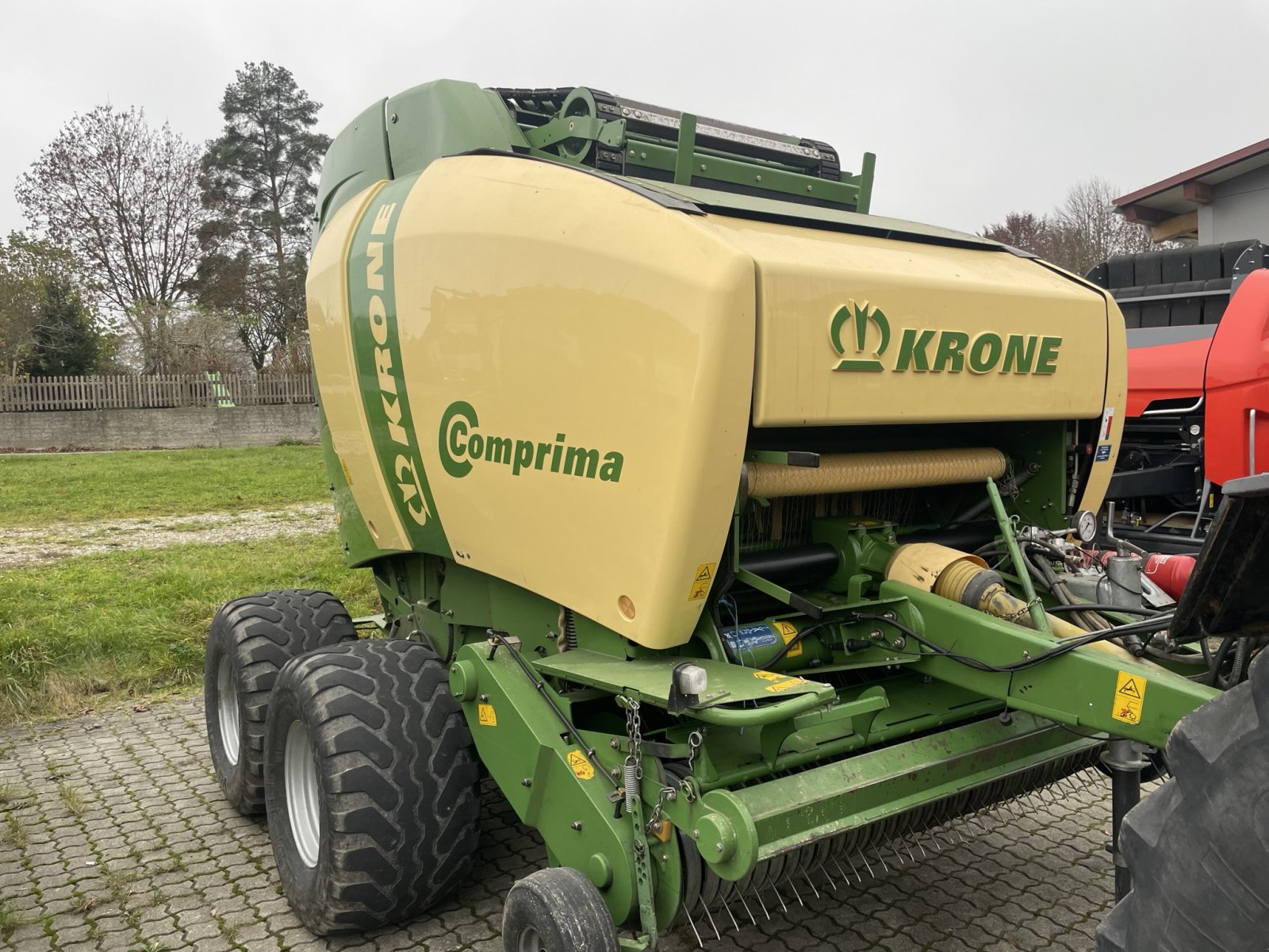 Rundballenpresse tipa Krone Comprima V 180 XC, Gebrauchtmaschine u Amerang / OT. Kirchensur (Slika 3)