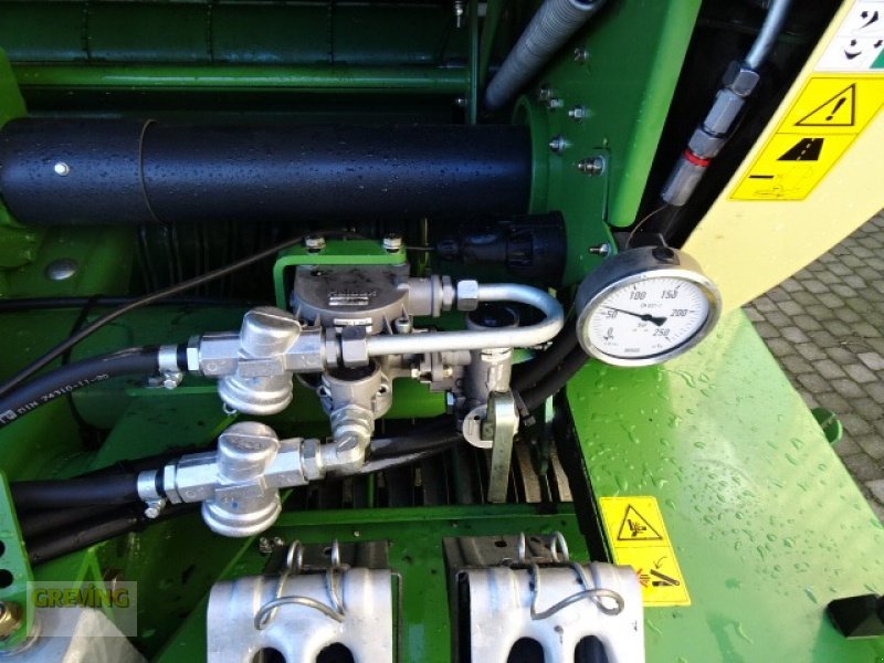 Rundballenpresse del tipo Krone Comprima V 180 XC, Gebrauchtmaschine en Greven (Imagen 18)