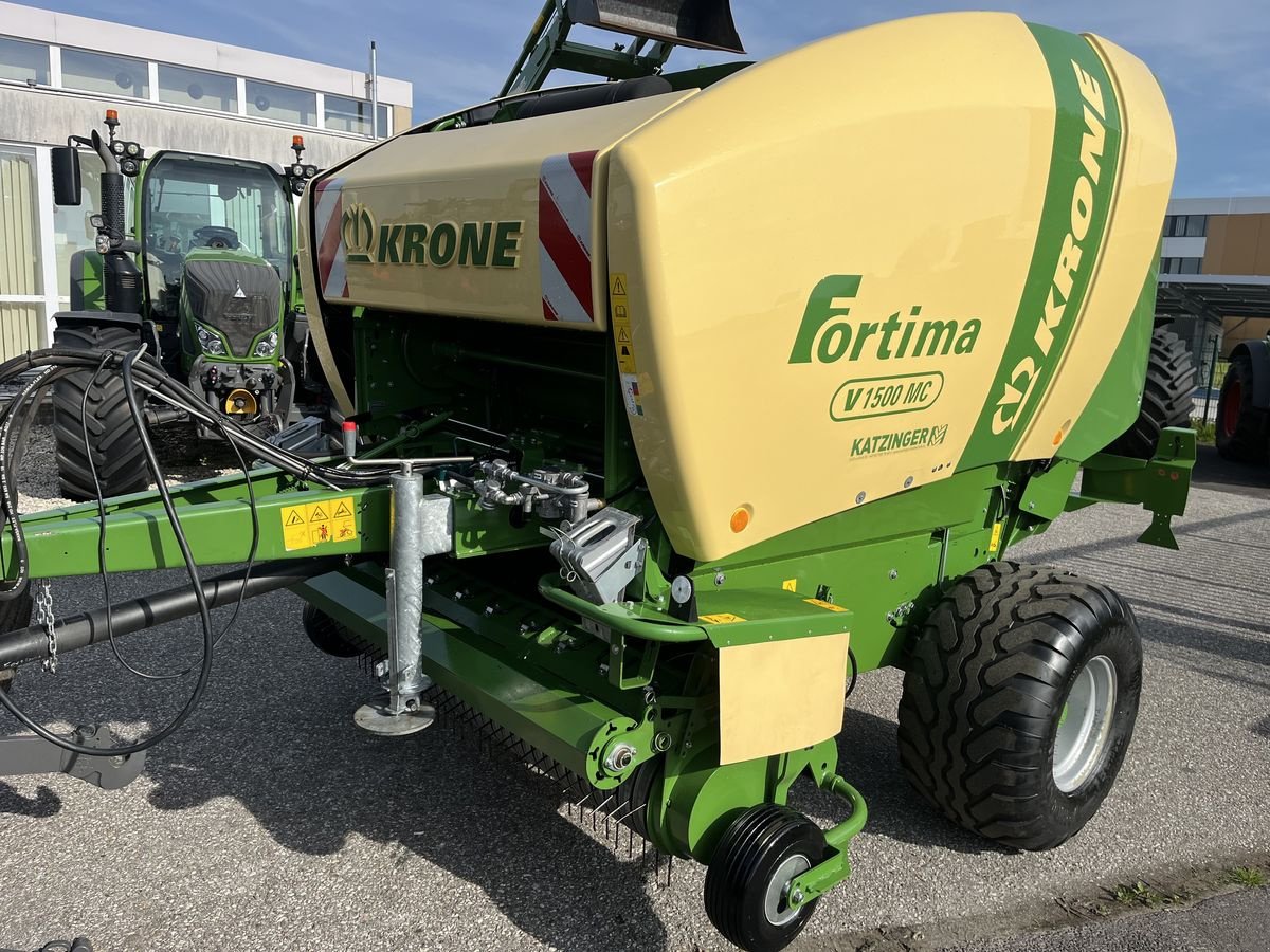 Rundballenpresse tip Krone FORTIMA 1500 MC, Gebrauchtmaschine in Arnreit (Poză 2)