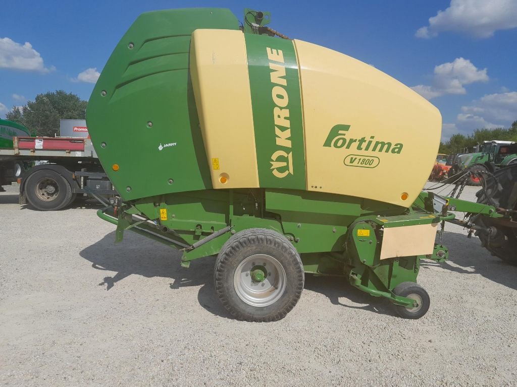 Rundballenpresse za tip Krone FORTIMA 1800 V, Gebrauchtmaschine u ST ETIENNE DE MER MORTE (Slika 2)