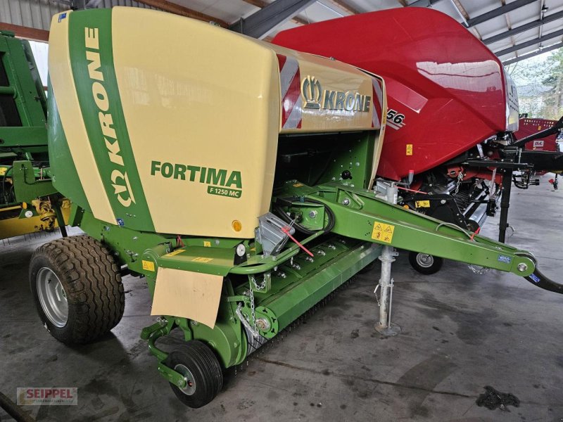 Rundballenpresse van het type Krone FORTIMA F1250 MC, Neumaschine in Groß-Umstadt (Foto 1)