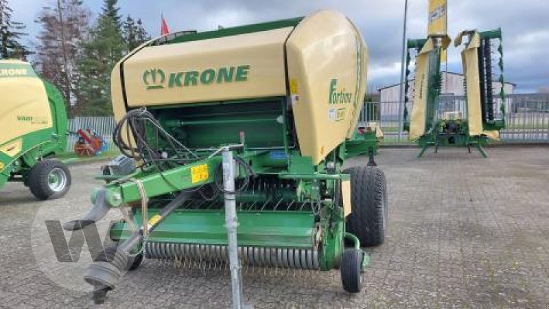 Rundballenpresse от тип Krone FORTIMA V 1500, Gebrauchtmaschine в Jördenstorf (Снимка 4)