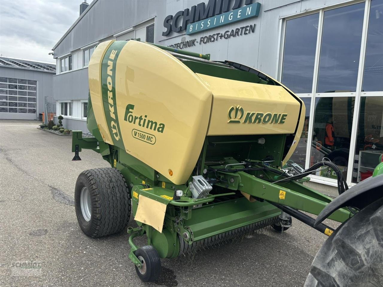 Rundballenpresse tip Krone Fortima V1500MC, Gebrauchtmaschine in Herbrechtingen (Poză 2)