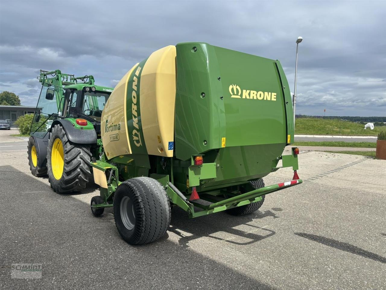 Rundballenpresse van het type Krone Fortima V1500MC, Gebrauchtmaschine in Herbrechtingen (Foto 7)