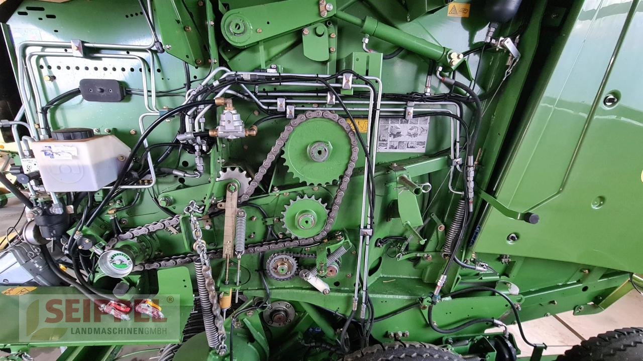 Rundballenpresse del tipo Krone V 180 XC, Gebrauchtmaschine In Groß-Umstadt (Immagine 8)