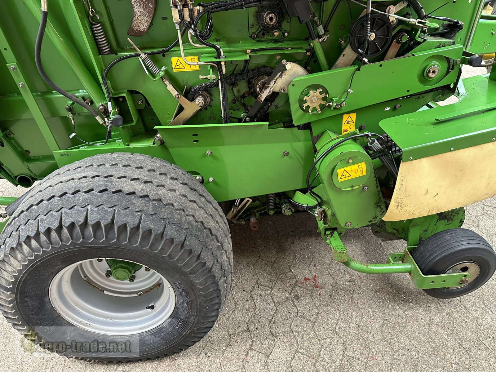 Rundballenpresse tip Krone Vario Pack 1500 MC, Gebrauchtmaschine in Ellerdorf (Poză 13)