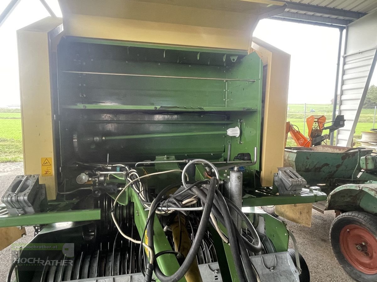 Rundballenpresse des Typs Krone Vario pack 1500 MC, Gebrauchtmaschine in Kronstorf (Bild 13)