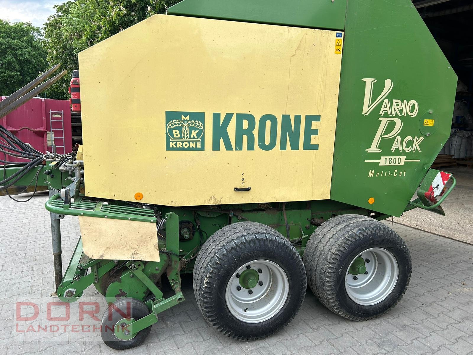 Rundballenpresse typu Krone Vario Pack 1800 MC, Gebrauchtmaschine v Bruckberg (Obrázek 2)