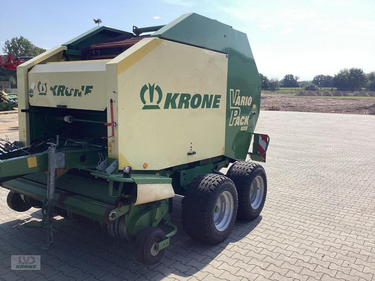 Rundballenpresse des Typs Krone Vario Pack 1800, Gebrauchtmaschine in Spelle (Bild 1)