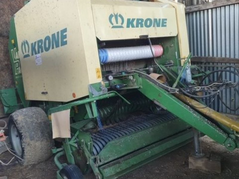 Rundballenpresse от тип Krone VARIOPACK 1500 MC, Gebrauchtmaschine в LOMBEZ (Снимка 1)