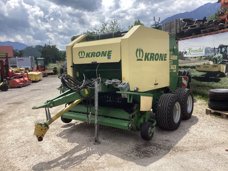 Rundballenpresse van het type Krone VarioPack V1500MC, Gebrauchtmaschine in Micheldorf / OÖ (Foto 1)