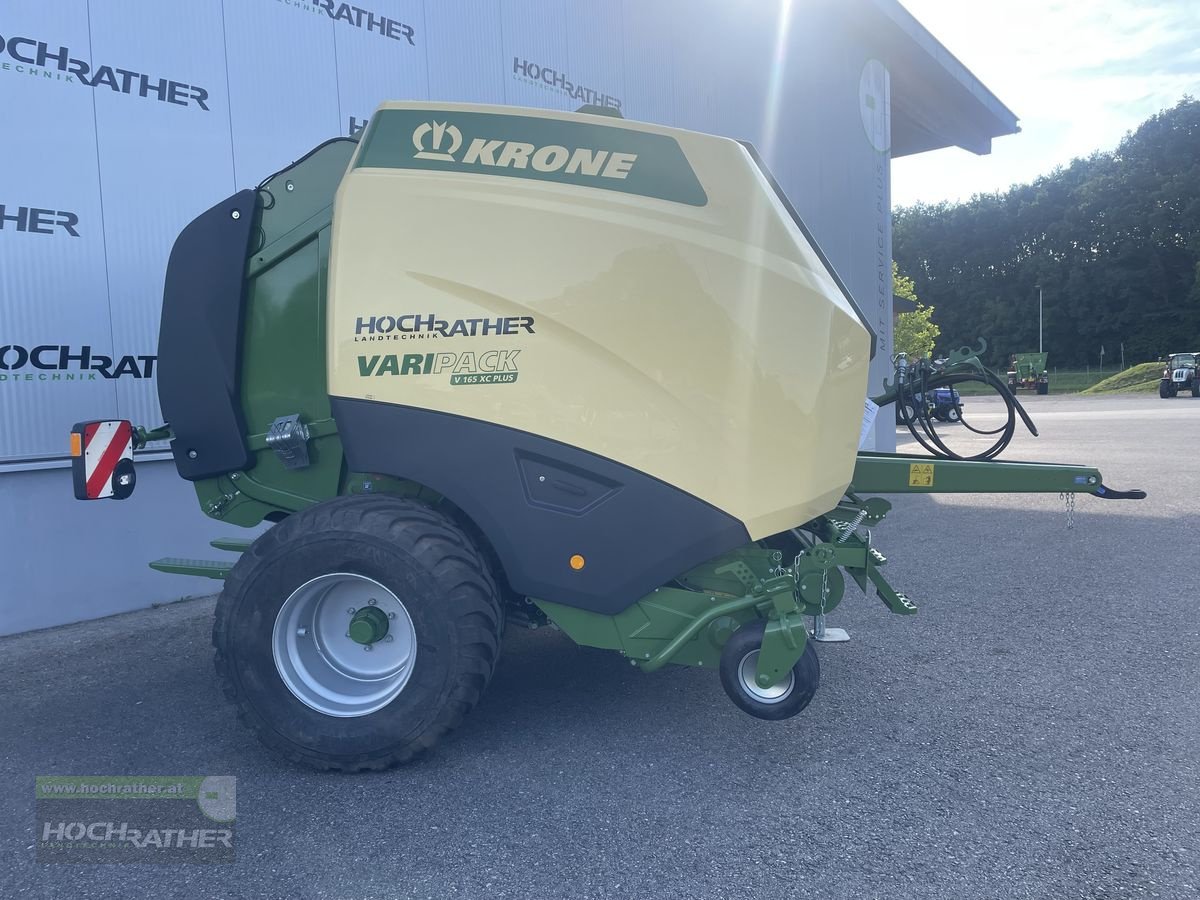 Rundballenpresse van het type Krone VariPack 165 XC Plus, Neumaschine in Kronstorf (Foto 3)