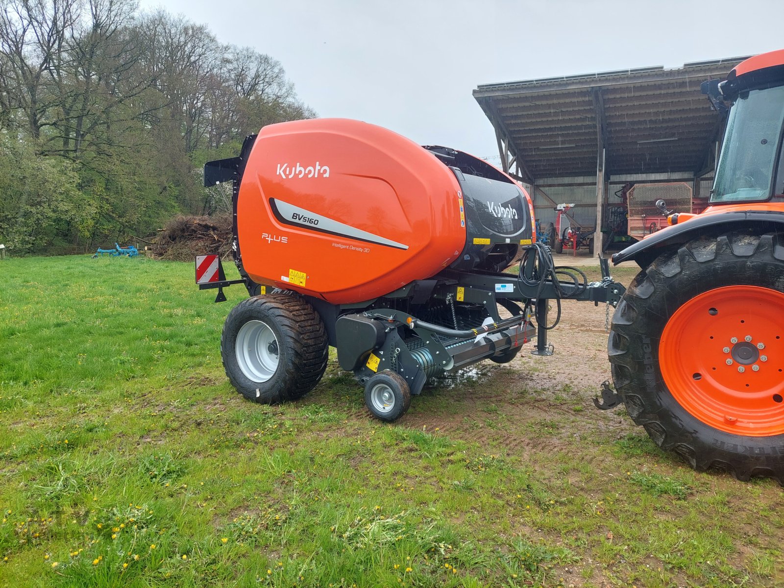 Rundballenpresse от тип Kubota BV 5160, Neumaschine в Schweitenkirchen (Снимка 4)