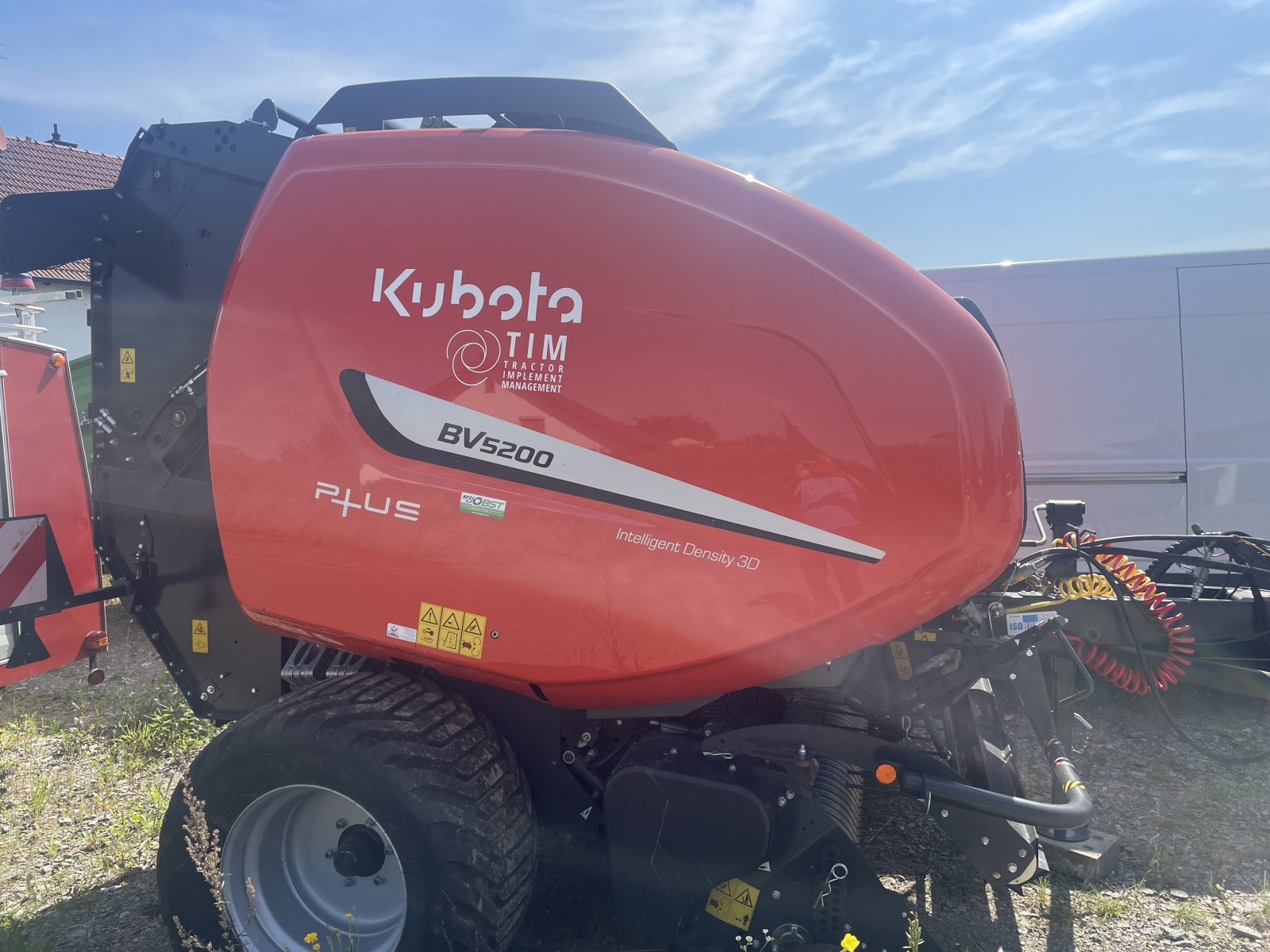 Rundballenpresse van het type Kubota BV 5200 SC 14 Plus, Gebrauchtmaschine in Nittenau (Foto 3)