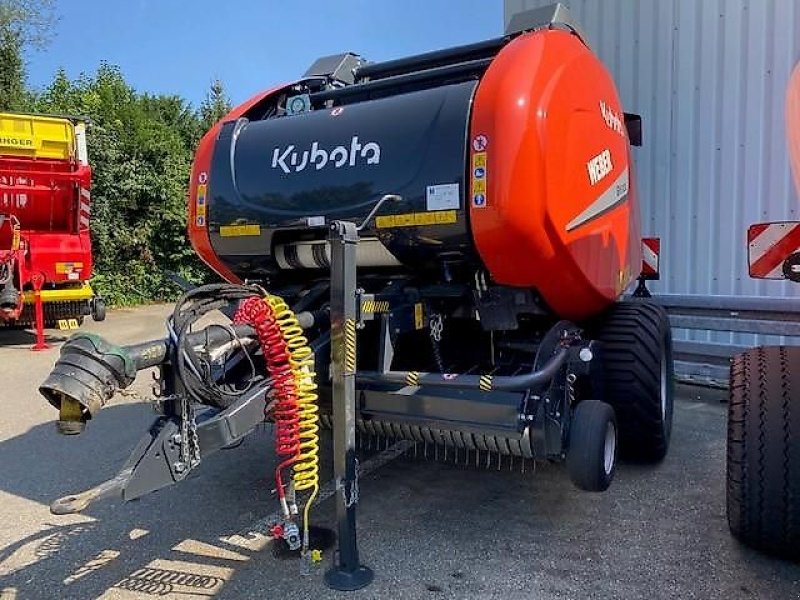 Rundballenpresse des Typs Kubota BV 5200, Gebrauchtmaschine in Altenstadt (Bild 3)