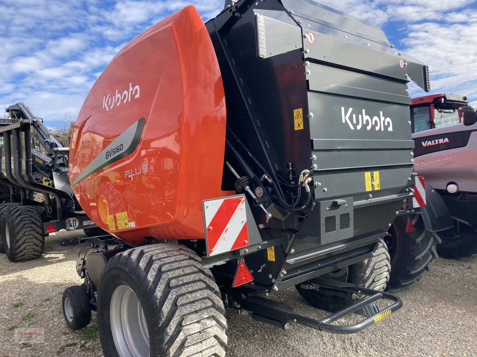 Rundballenpresse of the type Kubota BV5160, Neumaschine in Mainburg/Wambach (Picture 5)