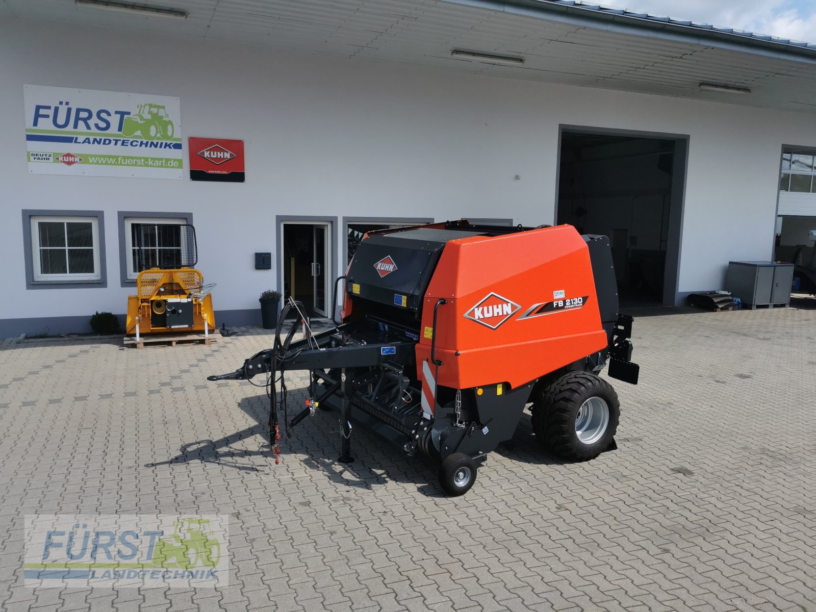 Rundballenpresse del tipo Kuhn FB 2130 OC14, Gebrauchtmaschine en Perlesreut (Imagen 1)