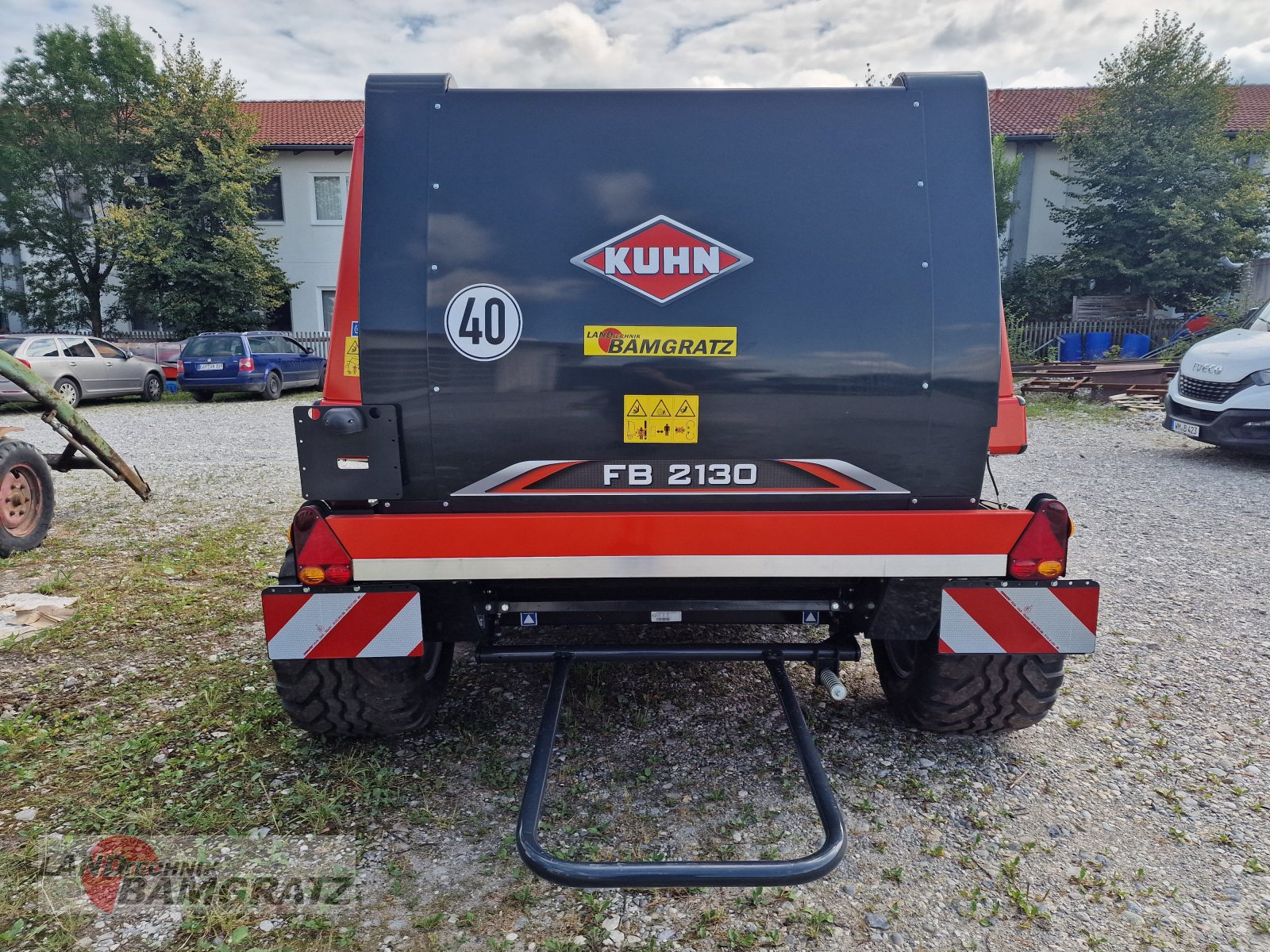 Rundballenpresse van het type Kuhn FB 2130, Neumaschine in Eberfing (Foto 4)