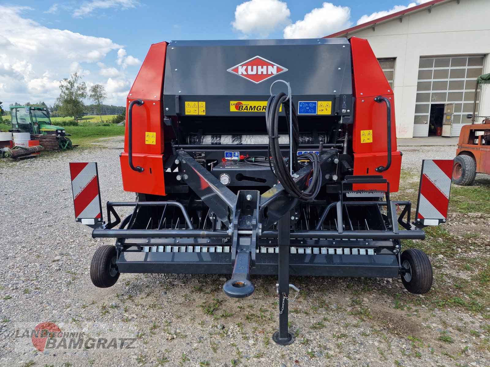 Rundballenpresse del tipo Kuhn FB 2130, Neumaschine In Eberfing (Immagine 9)