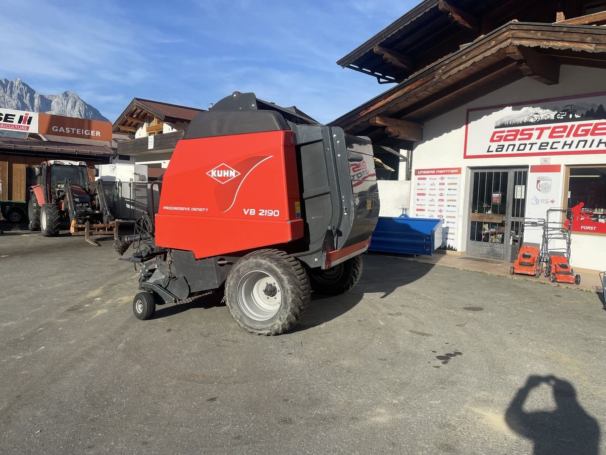 Rundballenpresse van het type Kuhn VB 2190, Gebrauchtmaschine in Reith bei Kitzbühel (Foto 1)