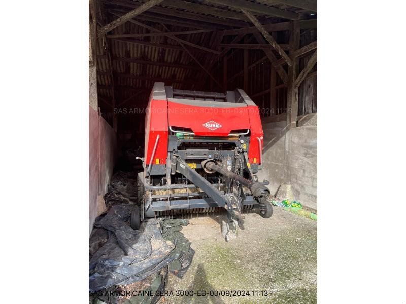 Rundballenpresse del tipo Kuhn VB 3155 OPTIFEED, Gebrauchtmaschine en LANDIVISIAU (Imagen 2)