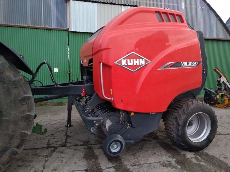 Rundballenpresse tip Kuhn VB 3160, Gebrauchtmaschine in Liebenwalde