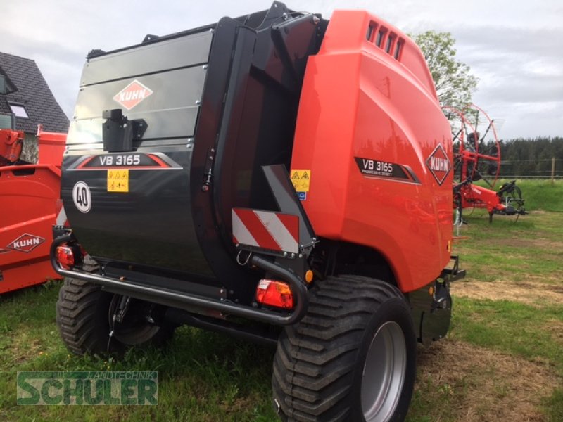 Rundballenpresse van het type Kuhn VB 3165 OC, Neumaschine in St. Märgen (Foto 2)