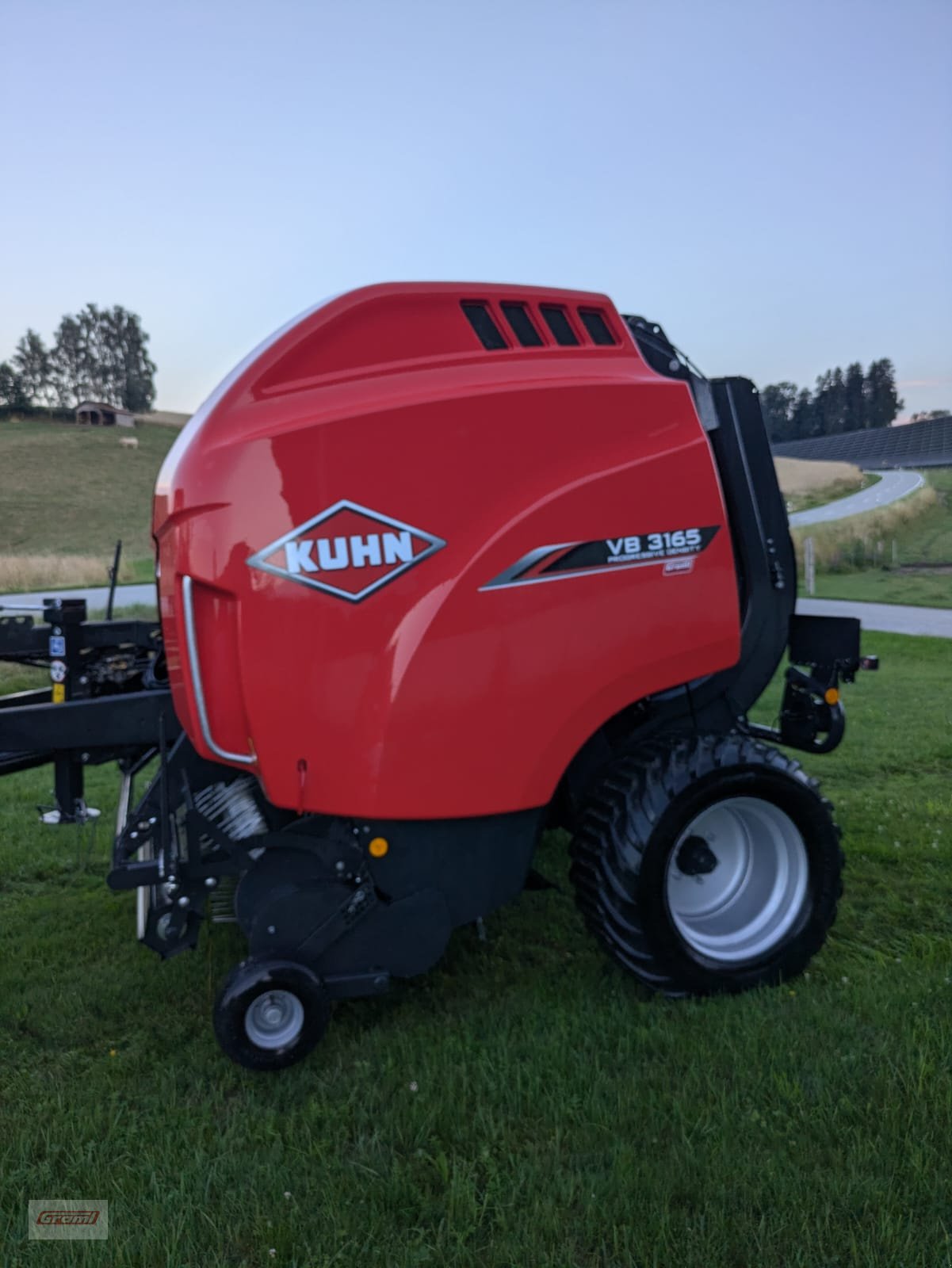 Rundballenpresse tip Kuhn VB 3165 OC, Gebrauchtmaschine in Kößlarn (Poză 4)