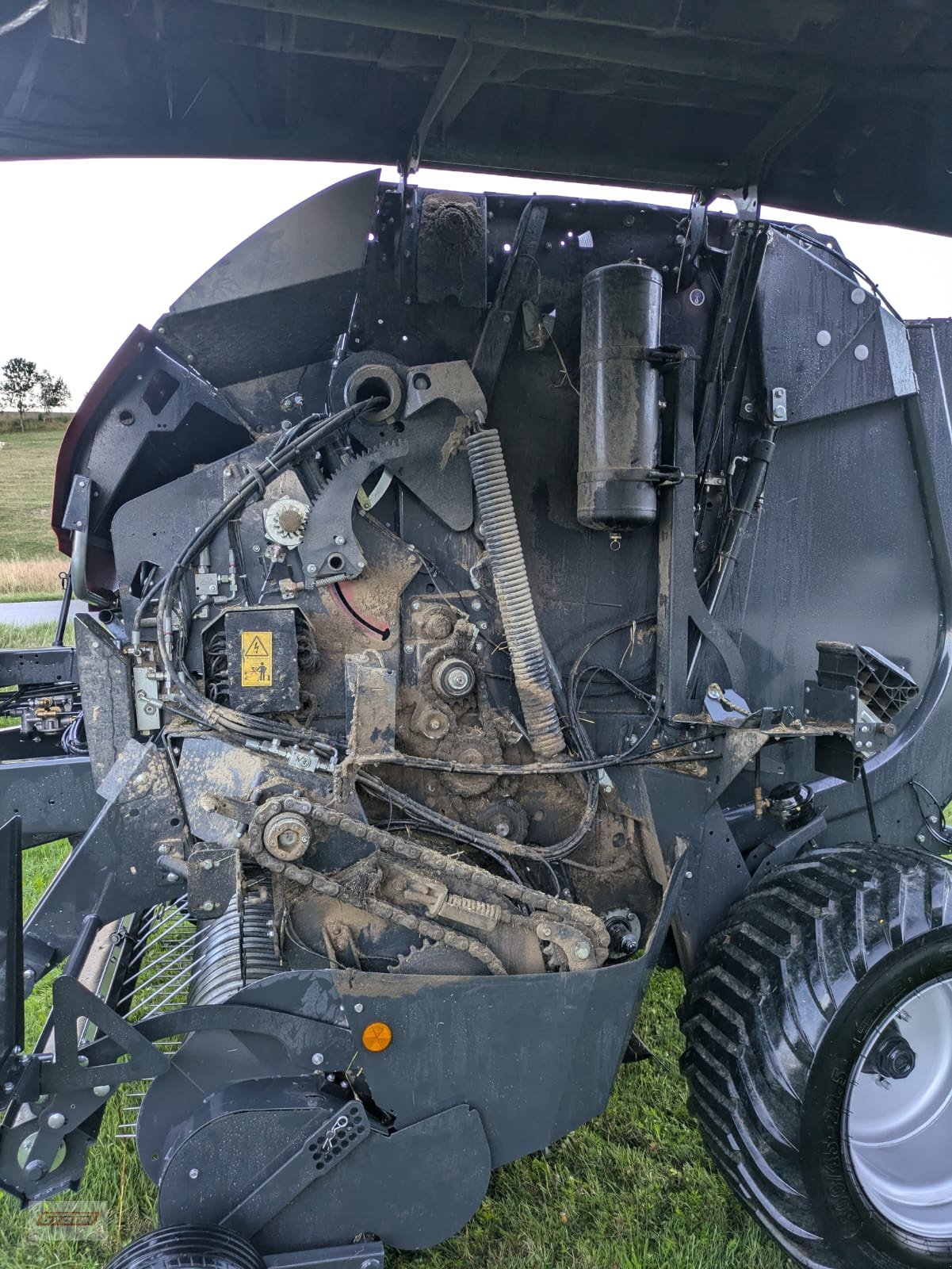 Rundballenpresse tip Kuhn VB 3165 OC, Gebrauchtmaschine in Kößlarn (Poză 7)