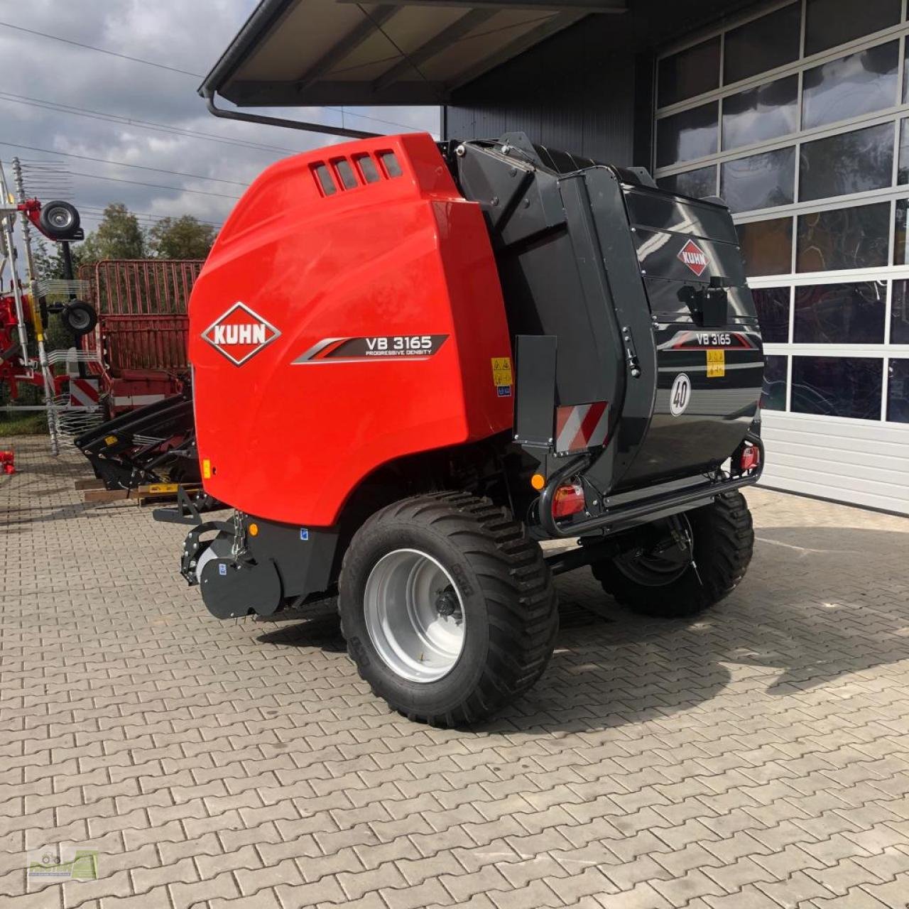 Rundballenpresse del tipo Kuhn VB 3165 Opticut, 23 Messer Vorführ, Gebrauchtmaschine en Wernberg-Köblitz (Imagen 3)