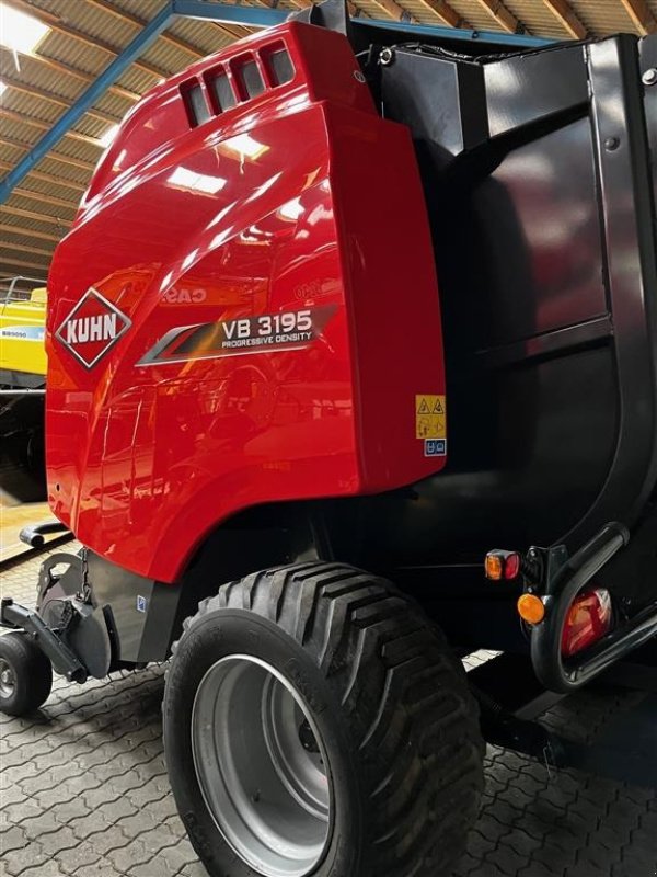 Rundballenpresse tipa Kuhn VB 3195, Gebrauchtmaschine u Aalborg SV (Slika 3)