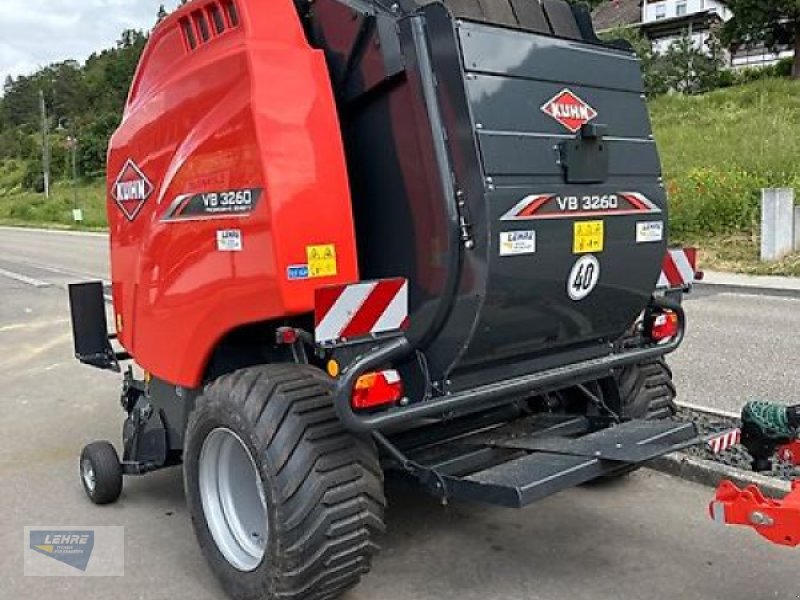 Rundballenpresse del tipo Kuhn VB 3260 OC23, Vorführmaschine en Haiterbach (Imagen 1)