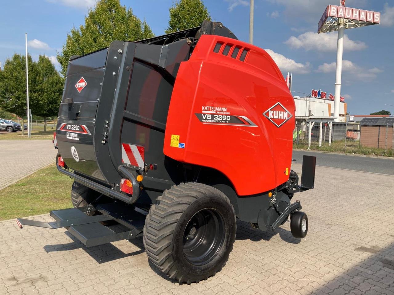 Rundballenpresse of the type Kuhn VB 3290 OC 23, Gebrauchtmaschine in Stuhr (Picture 4)