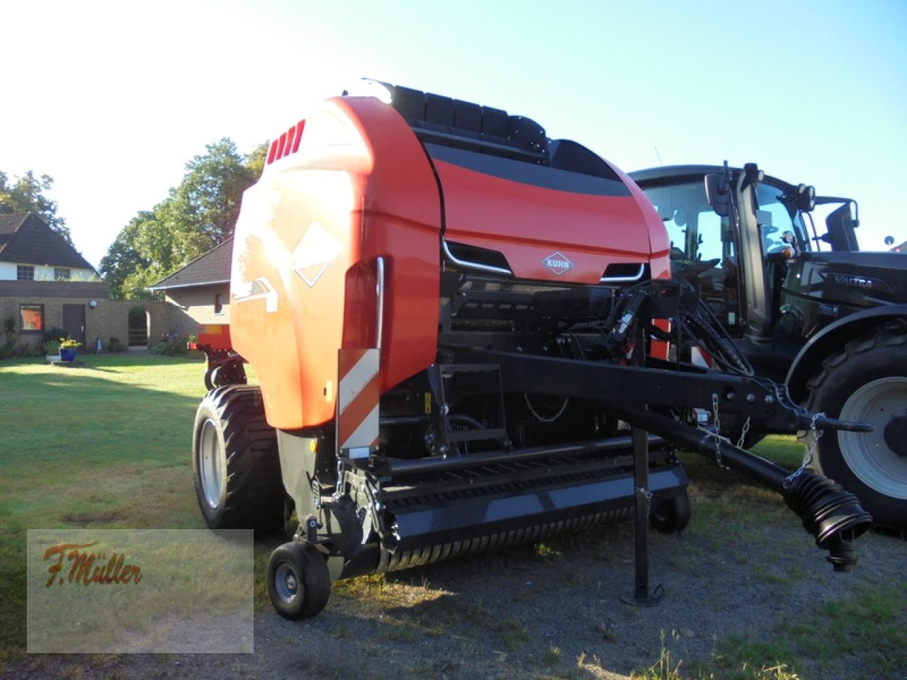 Rundballenpresse del tipo Kuhn VB 3290 OC23, Neumaschine en Taaken (Imagen 4)