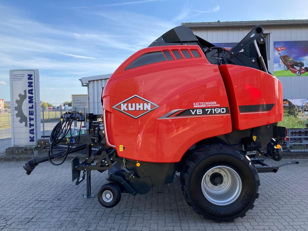 Rundballenpresse of the type Kuhn VB 7190 OC 23, Gebrauchtmaschine in Stuhr (Picture 1)