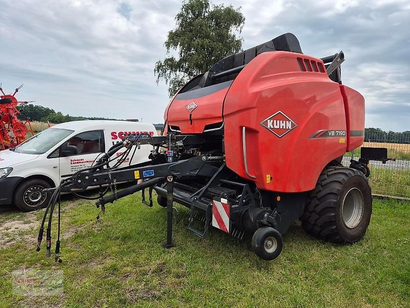 Rundballenpresse del tipo Kuhn VB 7190 Opticut 23, Gebrauchtmaschine en Uelzen (Imagen 1)