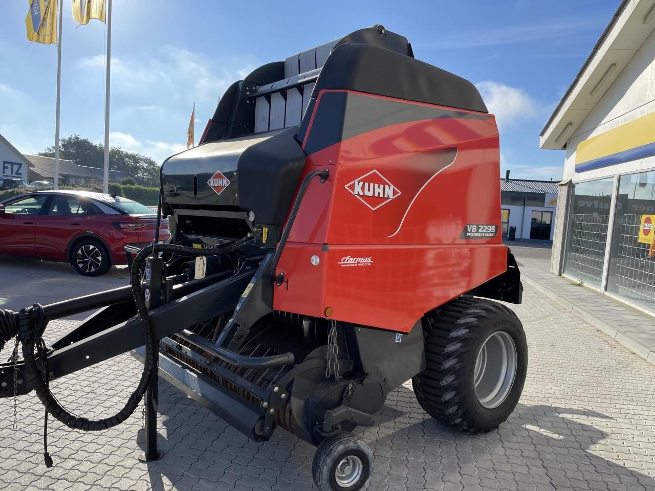 Rundballenpresse del tipo Kuhn VB2295 PRESSER, Gebrauchtmaschine en Brønderslev (Imagen 2)