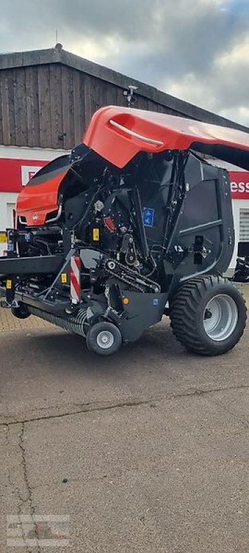 Rundballenpresse del tipo Kuhn VB3290, Neumaschine In Flessau (Immagine 11)