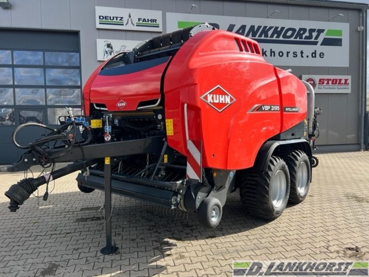 Rundballenpresse del tipo Kuhn VBP 3195, Gebrauchtmaschine In Neuenkirchen / Bramsche (Immagine 1)