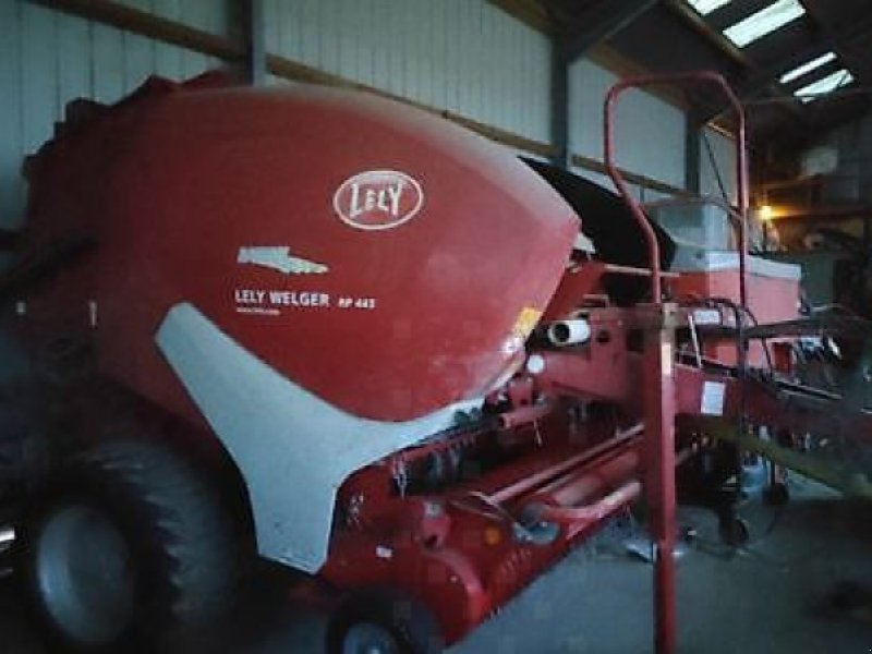 Rundballenpresse tip Lely RP445, Gebrauchtmaschine in Marlenheim (Poză 1)