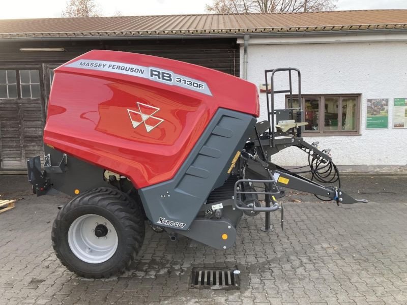 Rundballenpresse des Typs Massey Ferguson MF RB 3130 F XTRA MASSEY FERGU, Gebrauchtmaschine in Oberschöna (Bild 3)