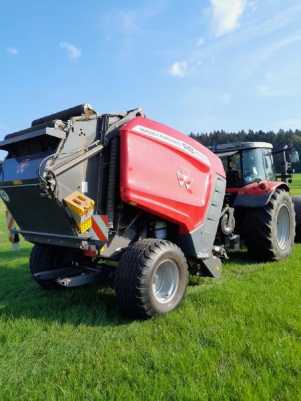 Rundballenpresse typu Massey Ferguson RB 4160 V XTRA, Gebrauchtmaschine v Eichendorf (Obrázek 2)