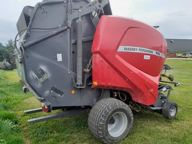 Rundballenpresse des Typs Massey Ferguson VB 4180, Gebrauchtmaschine in BOSC LE HARD (Bild 3)