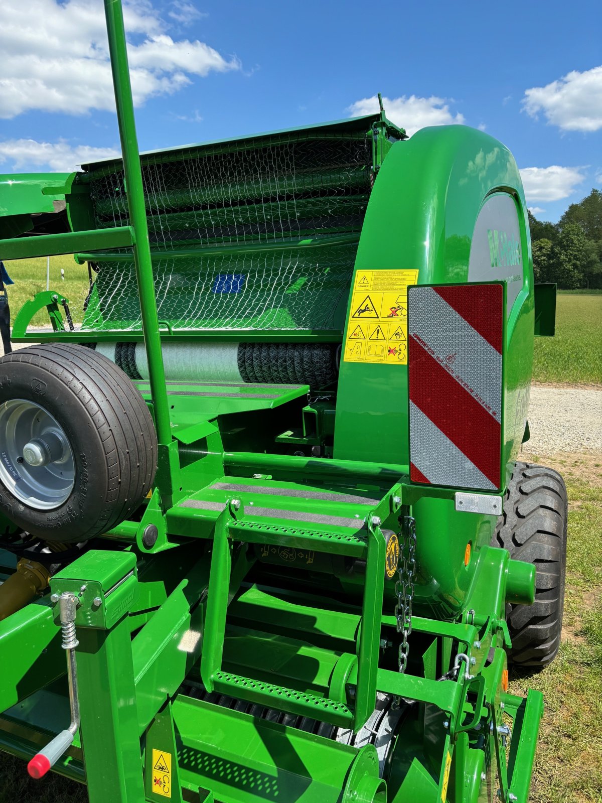 Rundballenpresse tip McHale F 5400 C, Gebrauchtmaschine in Ebensfeld (Poză 7)