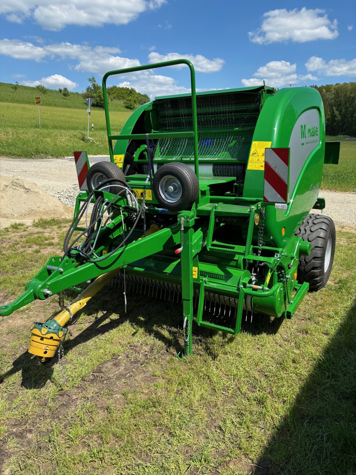 Rundballenpresse tip McHale F 5400 C, Gebrauchtmaschine in Ebensfeld (Poză 8)